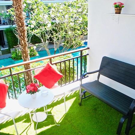 Title Rawai 2-Bedroom Apartment Pool View 외부 사진